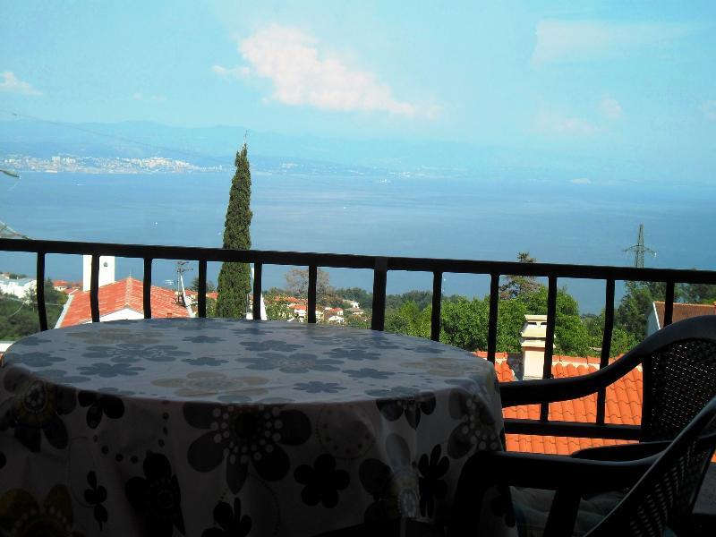 Apartments Kestenovi Dvori Opatija Exterior photo